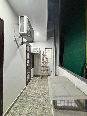 Kitchen in 2 BHK Builder Floor at Sector 39 – for Rent