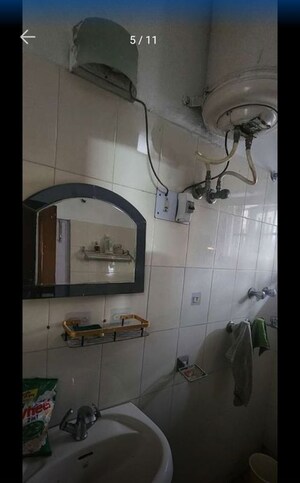 Bathroom in 4 BHK Builder Floor at Sector 37 – for Rent