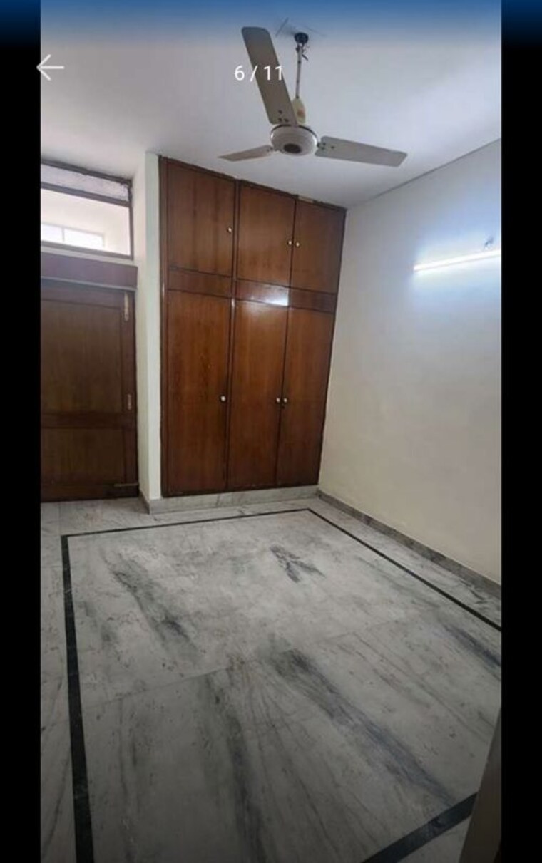 Room, sector 37 4 Bedroom 2200 Sq.Ft. Builder Floor In Sector 37 Chandigarh 10130565
