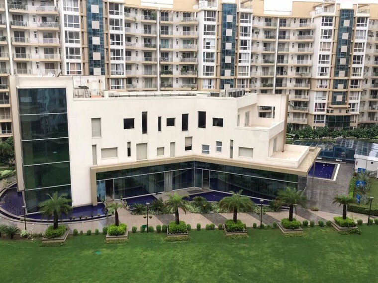 Exterior View, emaar-palm-terraces-select 4 Bedroom 2410 Sq.Ft. Apartment In Sector 66 Gurgaon 10130587