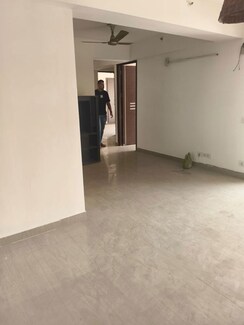 3 BHK Apartment For Rent in Ramprastha City The Edge Towers