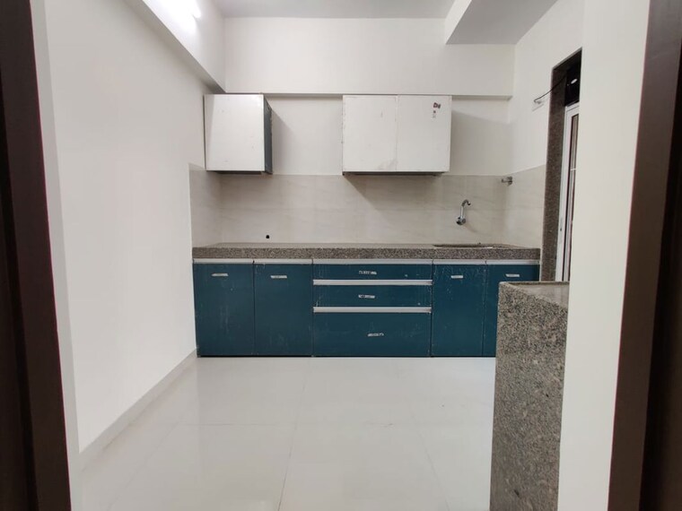 Kitchen, hiranandani-meadows 3 Bedroom 1200 Sq.Ft. Apartment In Manpada Thane 10130605