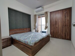 3 BHK Apartment For Sale in Hiranandani Meadows, Manpada