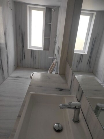 Bathroom in 3 BHK Apartment at Dunkeld Apartment, Malabar Hill – for Rent