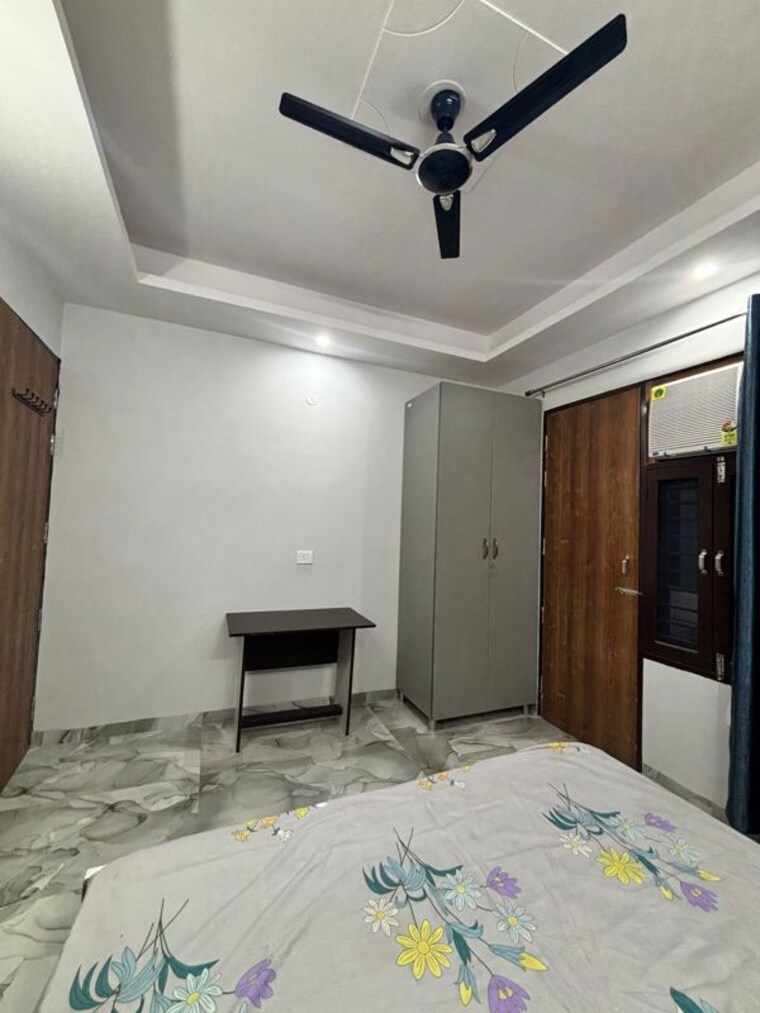 Bedroom, sector 45 2 Bedroom 1291 Sq.Ft. Builder Floor In Sector 45 Gurgaon 10130621