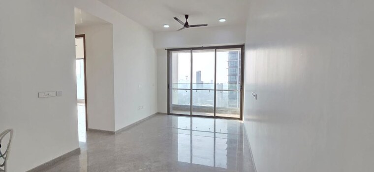 Room, gurukrupa-nirmalam 2 Bedroom 680 Sq.Ft. Apartment In Bandra East Mumbai 10130635