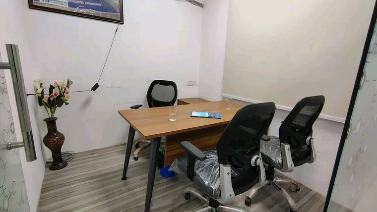 Team Area, sector 1 Commercial Office Space 1500 Sq.Ft. In Sector 1 Noida 10130652