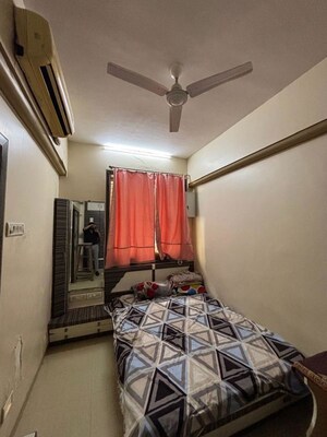 Bedroom in 1 BHK Apartment at Zen Apartment, Chembur – for Rent