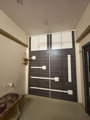 Room in 1 BHK Apartment at Zen Apartment, Chembur – for Rent