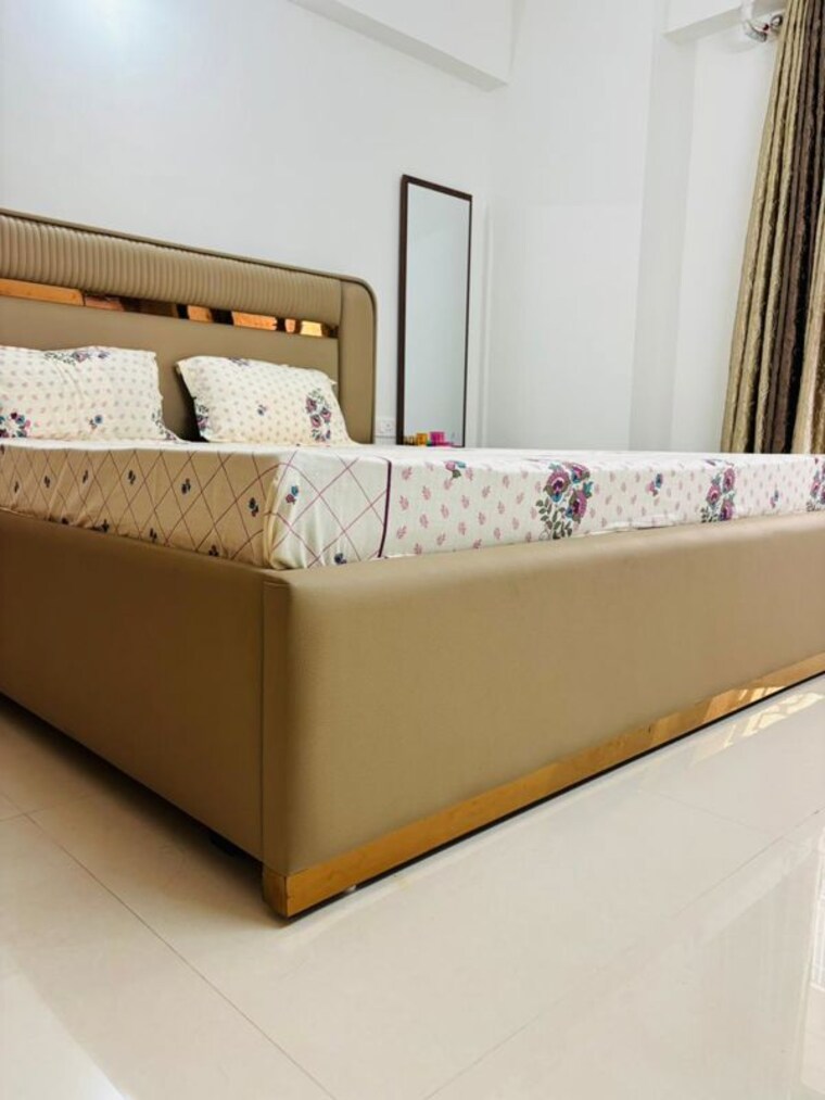 Bedroom, sharanya-altura 3 Bedroom 1700 Sq.Ft. Apartment In Shilaj Ahmedabad 10130666