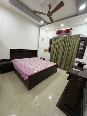 Living Room in 3 BHK Builder Floor at Sector 47 – for Rent