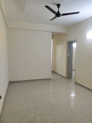 Room in 2 BHK Apartment at Pyramid Heights, Sector 85 – for Rent