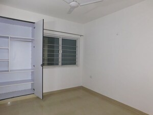 Room in  Pg at Sector 51 – for Rent