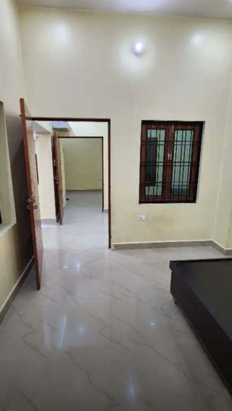 Room, gomti nagar 6+ Bedroom 2400 Sq.Ft. Independent House In Gomti Nagar Lucknow 10130714