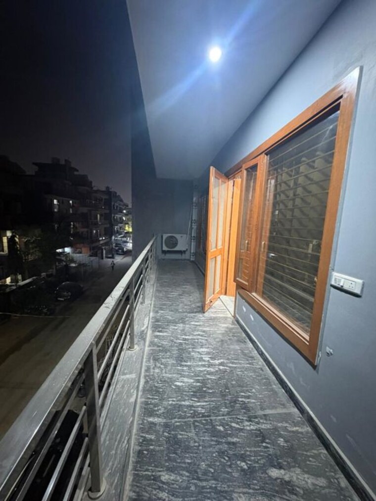 Balcony, sector 38 3 Bedroom 1700 Sq.Ft. Builder Floor In Sector 38 Gurgaon 10130725