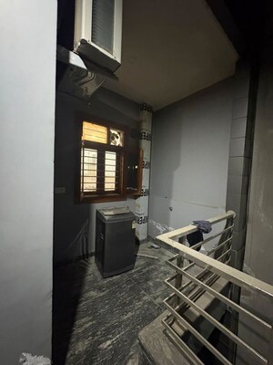 Staircase in 3 BHK Builder Floor at Sector 38 – for Rent