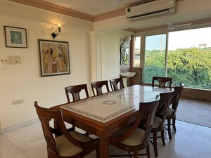 Gym in 4 BHK Apartment at Meherina Apartment, Malabar Hill – for Rent