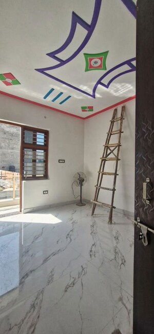 Room in 2.5 BHK Independent House at Ballabhgarh – for Sale