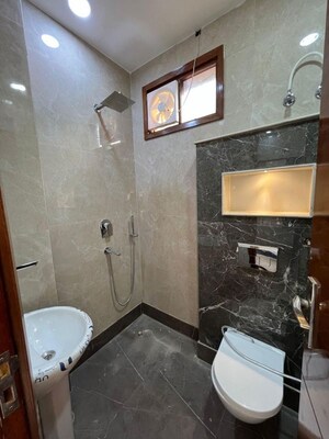 Bathroom in 4 BHK Builder Floor at Deep Vihar – for Sale