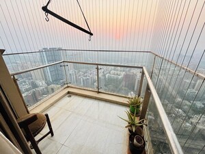Balcony in 3.5 BHK Apartment at Sheth Auris Serenity Tower 2, Malad West – for Rent