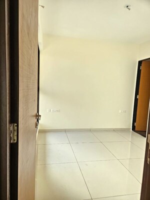 Master Bedroom in 2 BHK Apartment at Chandak 34 Park Estate, Goregaon West – for Rent