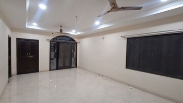 Room in 5 BHK Villa at Aditya Eden Woods, Tellapur – for Rent