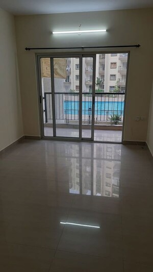 Room in 2 BHK Apartment at Suncity Gloria Apartments, Sarjapur Road – for Rent