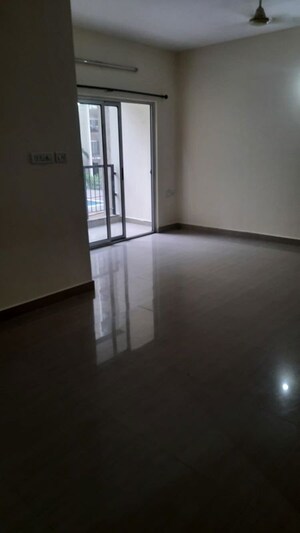 Room in 2 BHK Apartment at Suncity Gloria Apartments, Sarjapur Road – for Rent