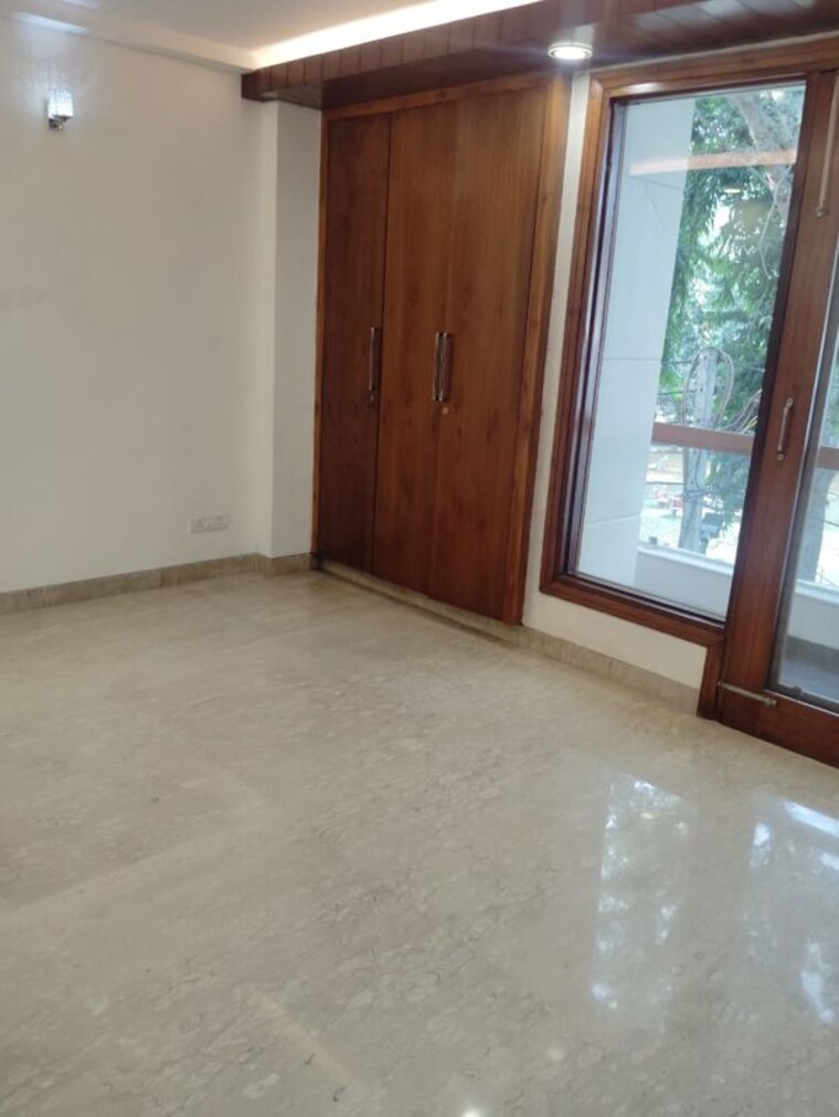 Room, sarvodaya enclave 3 Bedroom 1600 Sq.Ft. Builder Floor In Sarvodaya Enclave Delhi 10130783