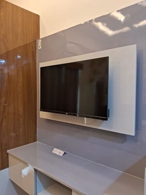 Furnished Amenities in 5 BHK Villa at Godrej Golf Link Villas, Sector 27 Yamuna Expressway – for Sale