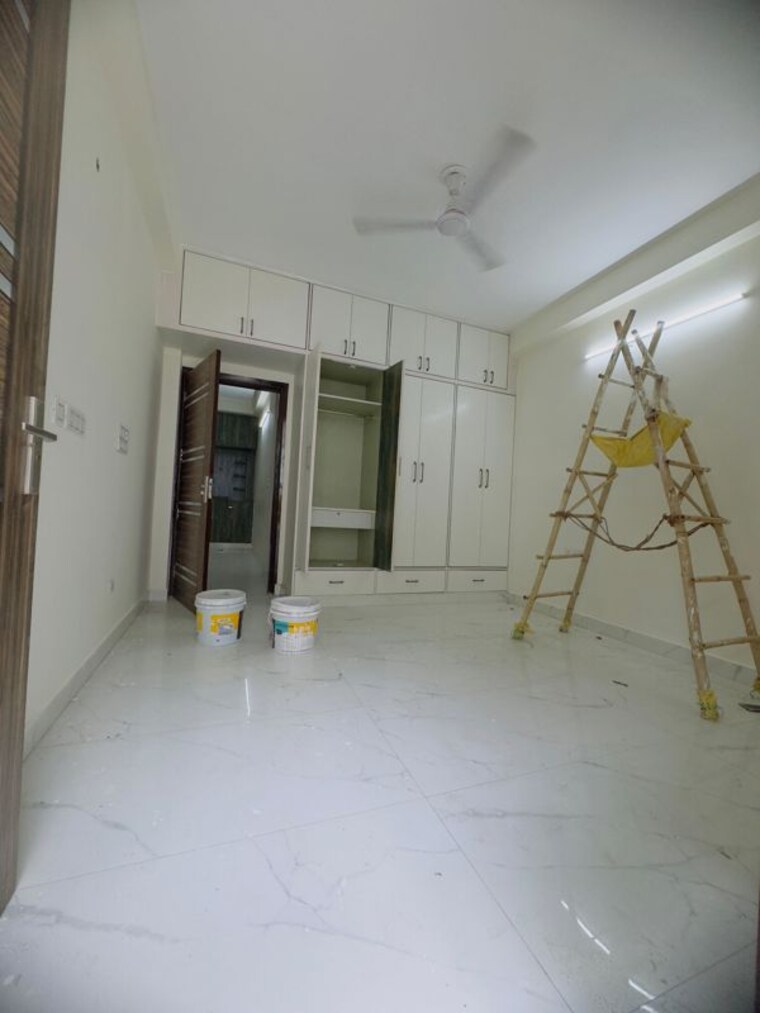 Room, palm-residency-chhatarpur 3 Bedroom 1300 Sq.Ft. Apartment In Chattarpur Delhi 10130794