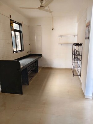 Room in 2 BHK Apartment at Wadgaon Sheri – for Rent