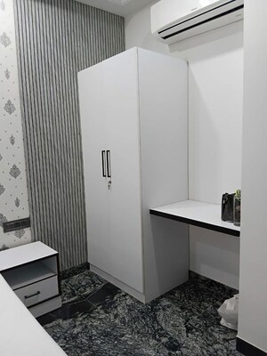 Bathroom in 1 RK Builder Floor at Sector 46 – for Rent