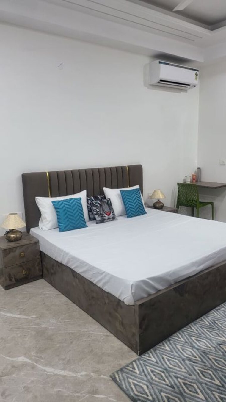 Bedroom, sector 44 Studio 600 Sq.Ft. Builder Floor In Sector 44 Gurgaon 10130841
