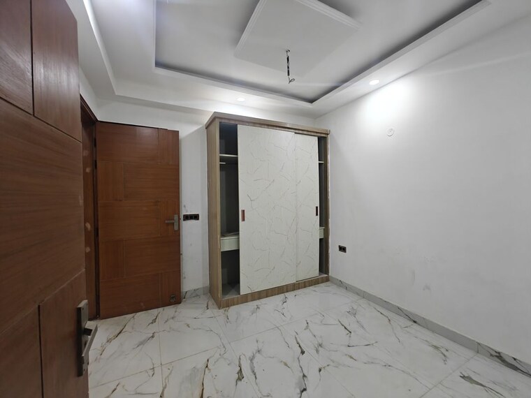 Bedroom, sector 73 2 Bedroom 1000 Sq.Ft. Builder Floor In Sector 73 Noida 10130846