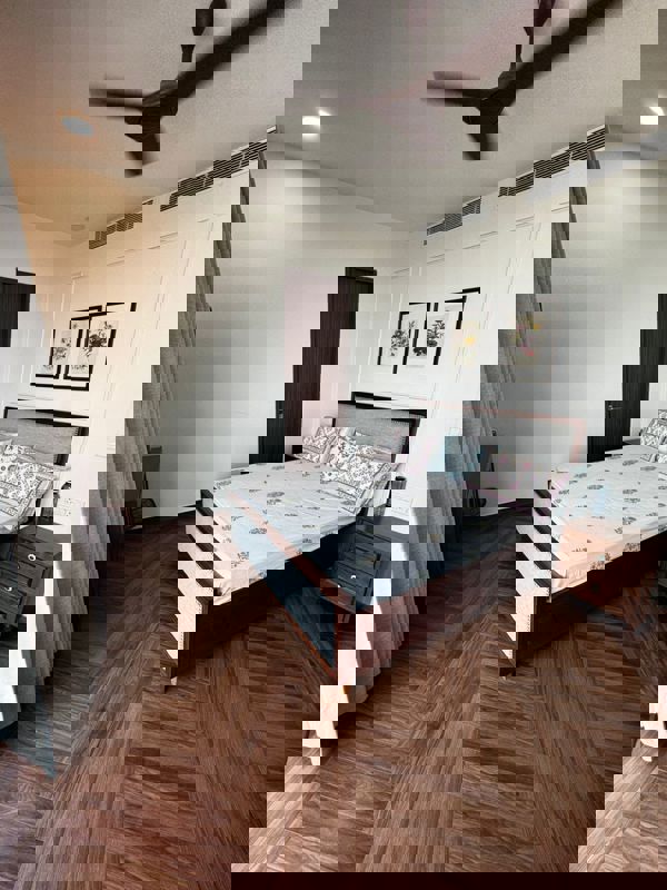 4 BHK + Extra Room 2800 Sq.Ft. Apartment in Parsvnath Srishti