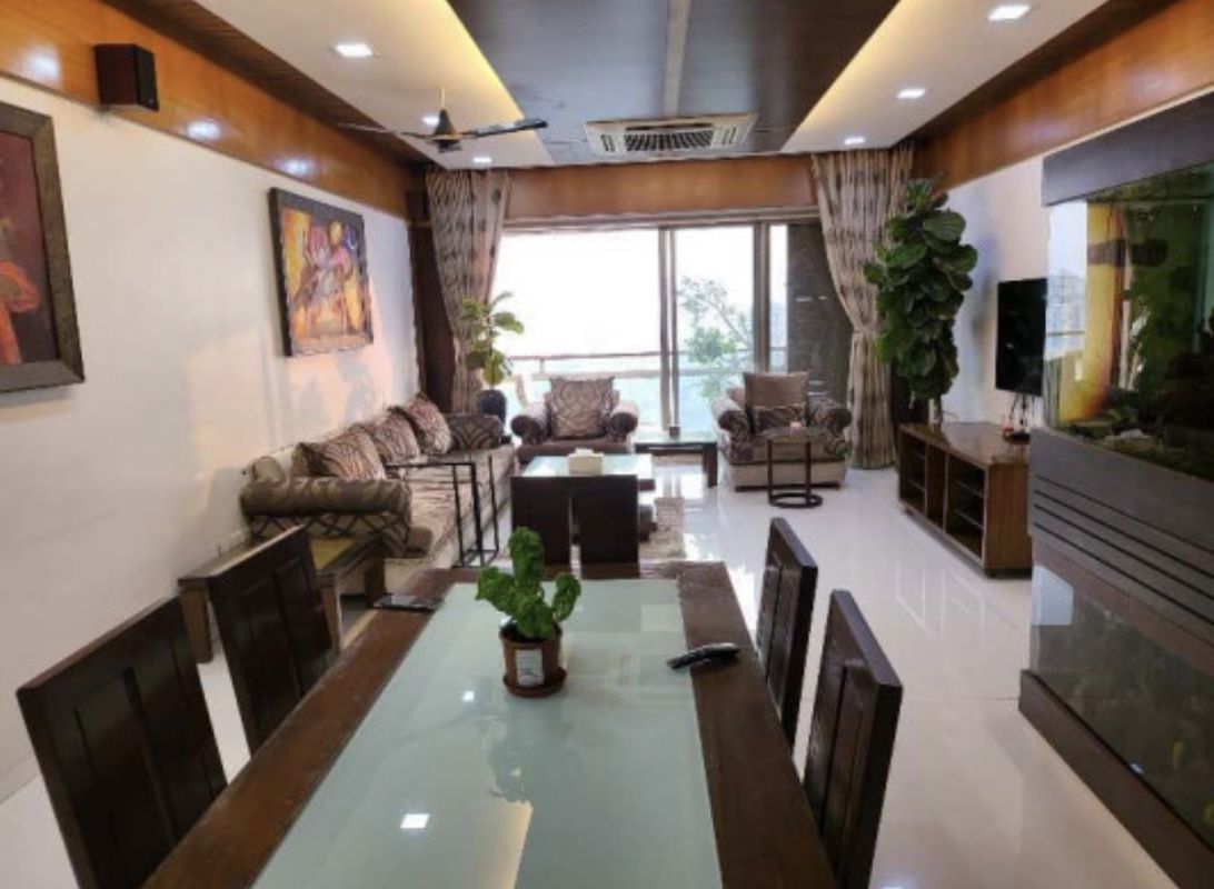 5 BHK + Pooja Room,Servant Room,Study Room,Extra Room Apartment For Sale in Lokhandwala