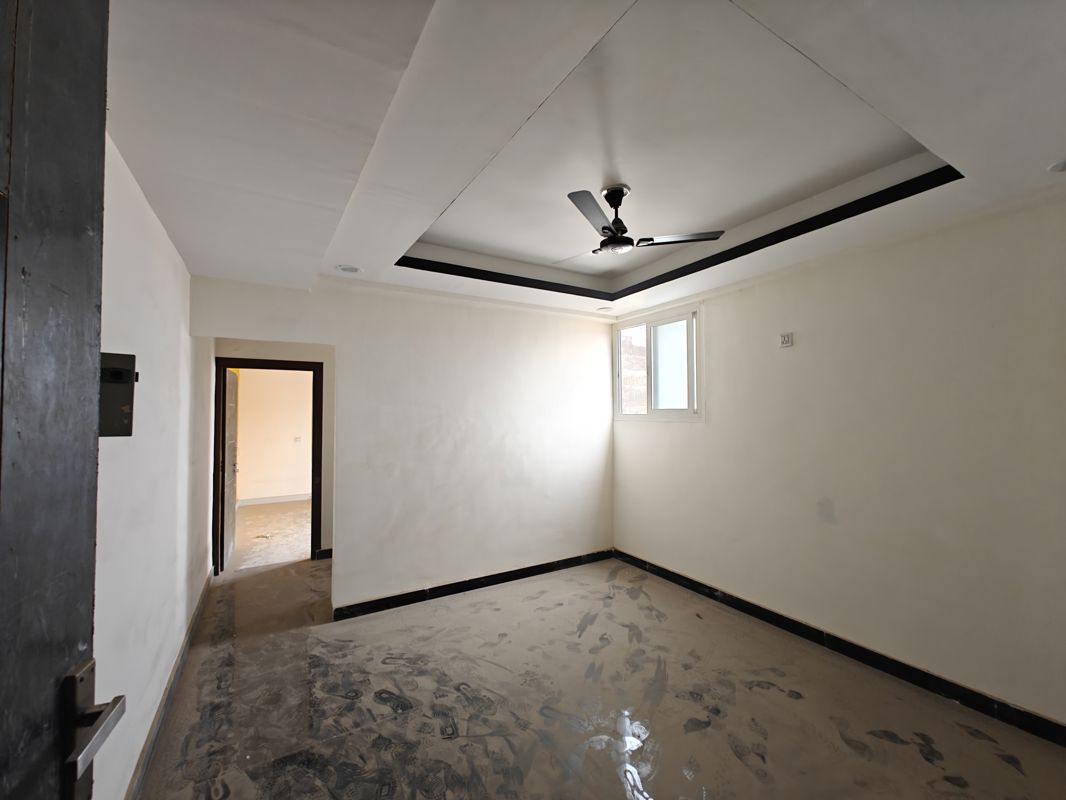 1 BHK + Extra Room Builder Floor For Sale in Sunshine Apartments Sector 73