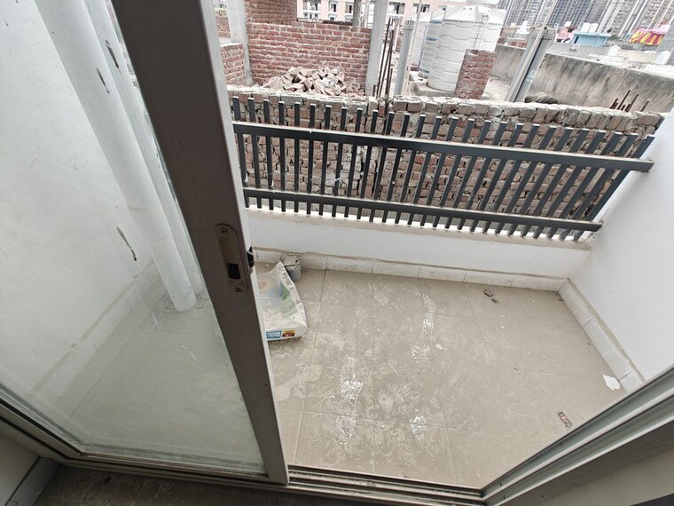 Balcony, sunshine-apartments-sector-73 1 Bedroom 607 Sq.Ft. Builder Floor In Sector 73 Noida 10130875