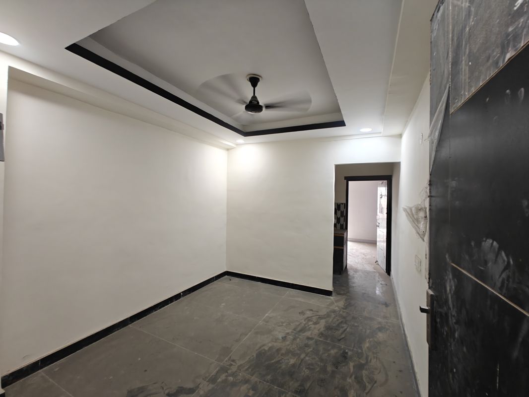 1 BHK + Extra Room Builder Floor For Sale in Sunshine Apartments Sector 73