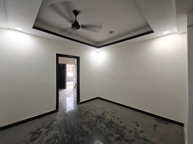 Bedroom, sunshine-apartments-sector-73 1 Bedroom 610 Sq.Ft. Builder Floor In Sector 73 Noida 10130877