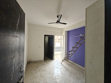 Bedroom in 1 BHK Builder Floor at Sunshine Apartments Sector 73, Sector 73 – for Sale