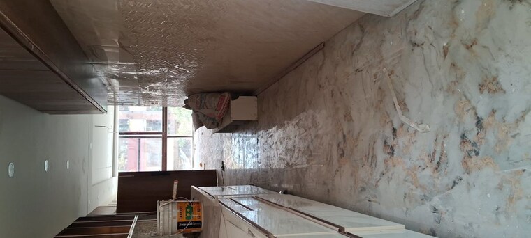 Kitchen, sarita vihar 5 Bedroom 4000 Sq.Ft. Apartment In Sarita Vihar Delhi 10130885