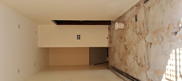 Room, sarita vihar 5 Bedroom 4000 Sq.Ft. Apartment In Sarita Vihar Delhi 10130885