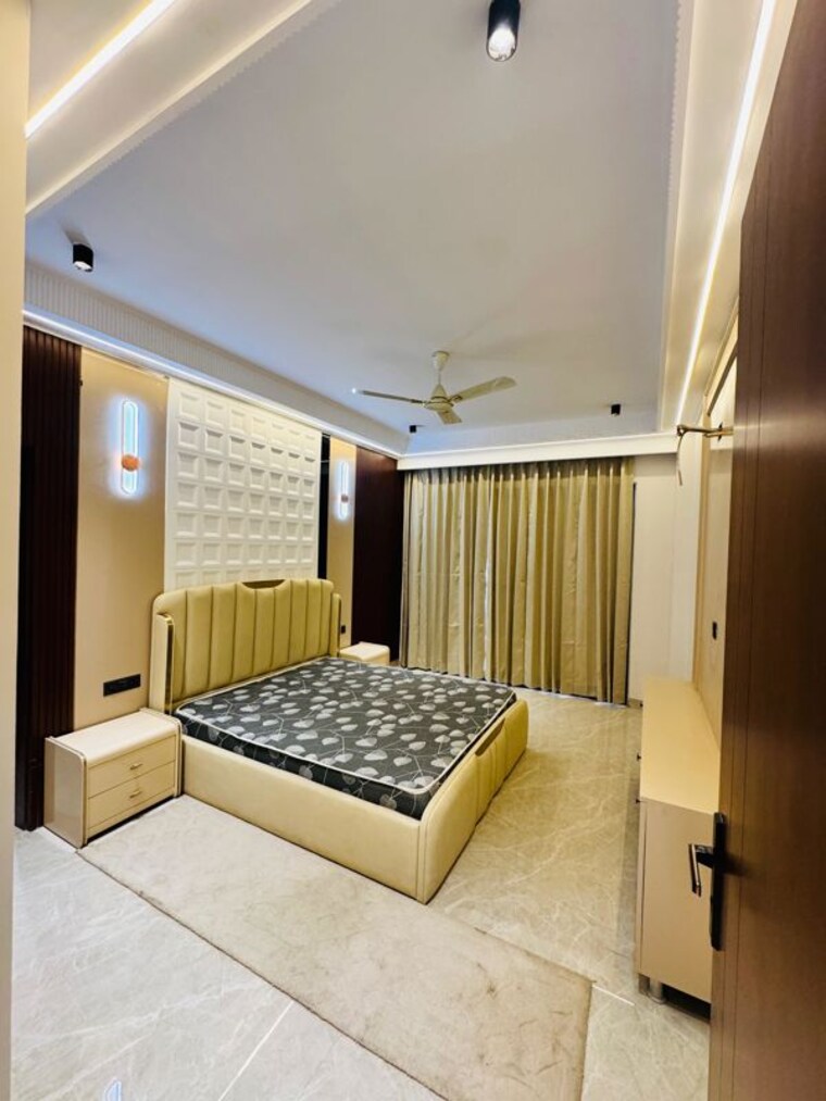 Bedroom, ansal-api-versalia 3 Bedroom 180 Sq.Ft. Builder Floor In Sector 67a Gurgaon 10130896
