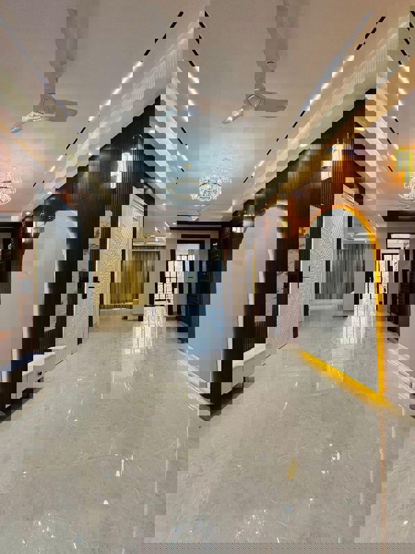 4 BHK + Pooja Room,Servant Room 300 Sq.Ft. Builder Floor in Anant Raj Ashok Estate