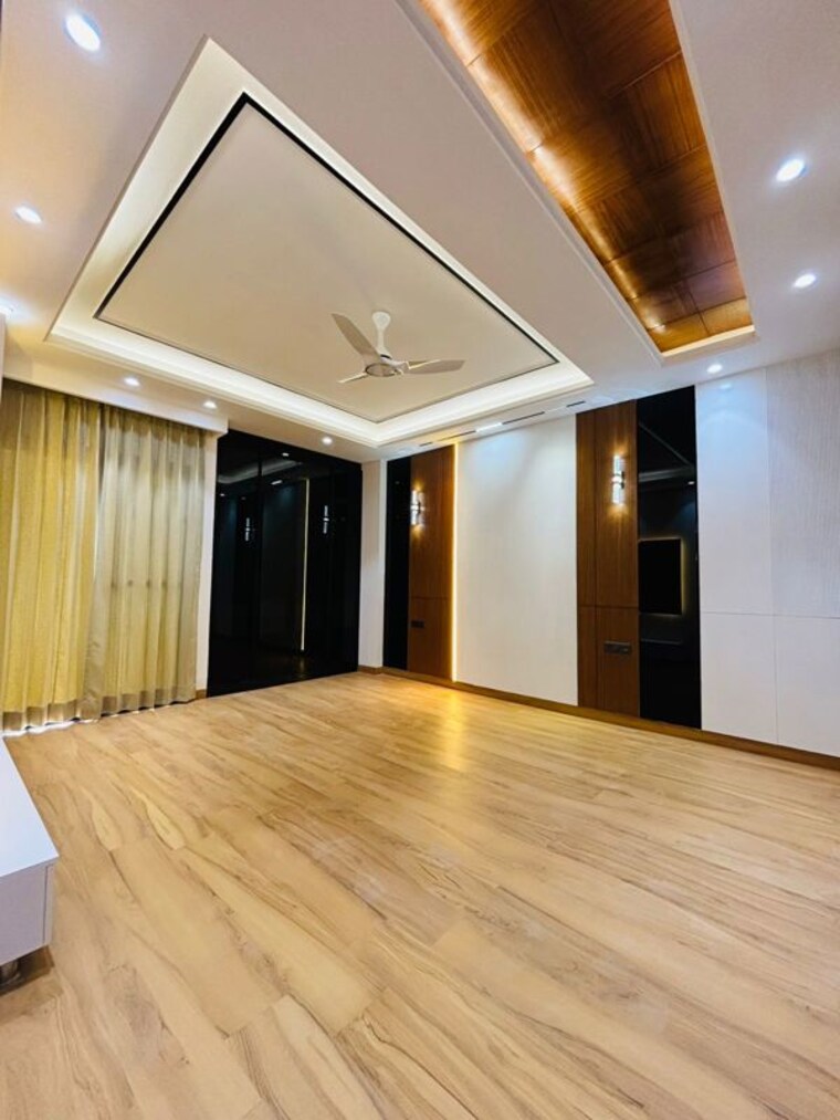 Room, anant-raj-ashok-estate 4 Bedroom 300 Sq.Ft. Builder Floor In Sector 63a Gurgaon 10130898