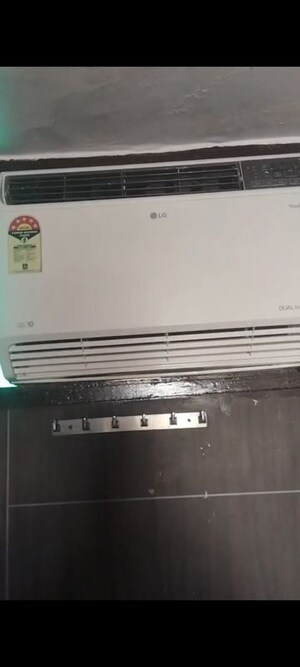 Furnished Amenities in Studio Apartment at Dayanand Colony – for Rent