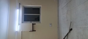 Room in 3 BHK Apartment at Sarita Vihar – for Rent