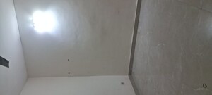 Furnished Amenities in 3.5 BHK Apartment at Sarita Vihar – for Rent